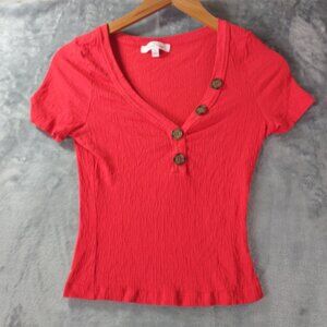 Love Tree Womens Red Textured Button Front V‎ Neck Top L Ribbed Stretch Everyday